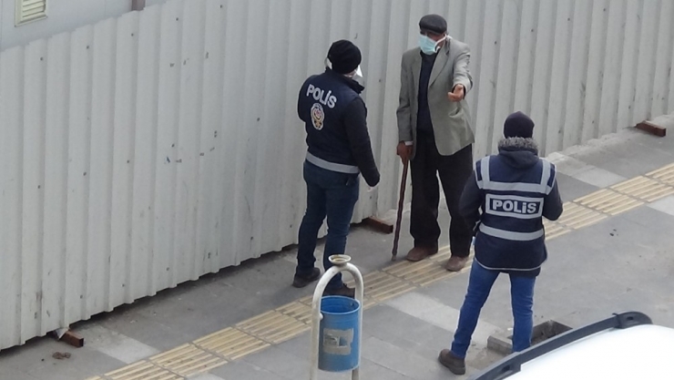 Kars’ta Sokağa Çıkma Yasağını İhlal Edenlere Ceza Kesildi