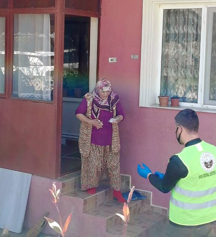 Duygulandıran Bağış: 100 Lirasını Bağışladı