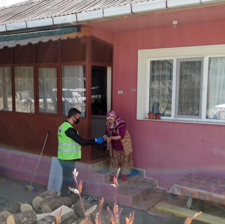 Duygulandıran Bağış: 100 Lirasını Bağışladı