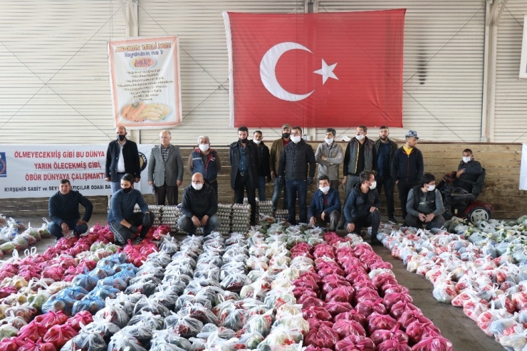 Yardım Kampanyasında Sosyal Mesafe Sınırı Tanımadılar