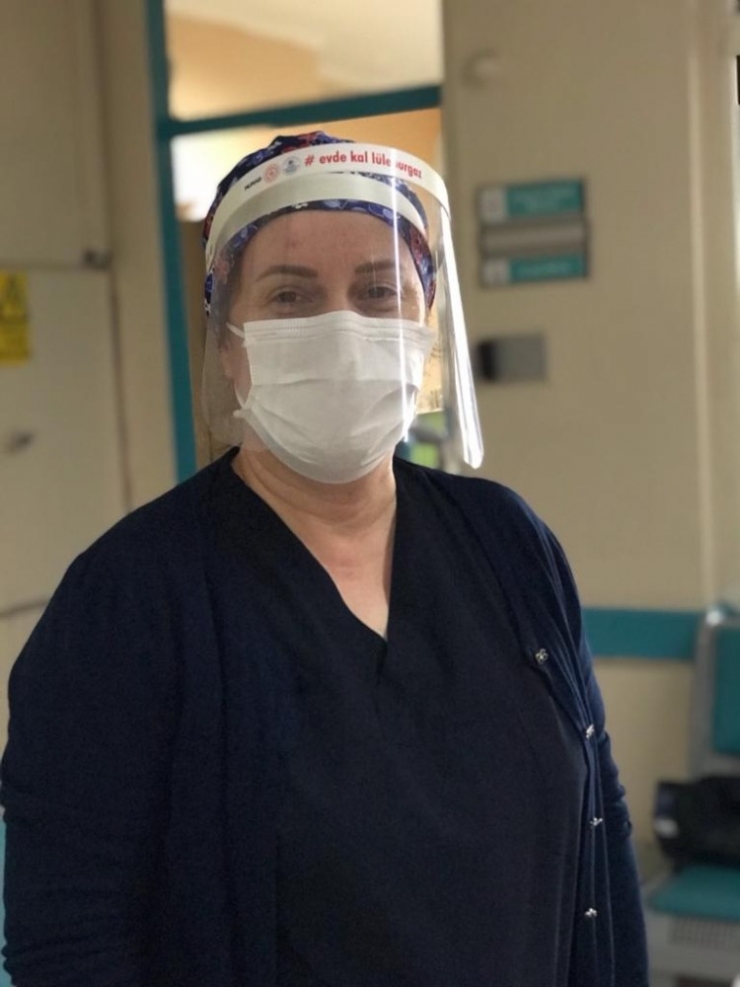 Lüleburgaz Devlet Hastanesi’ne 500 Siperli Maske Ulaştırıldı