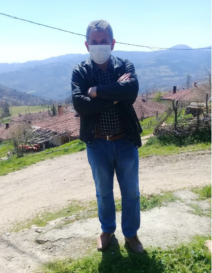 Bursa’daki Mahalle Kendini İzole Etti