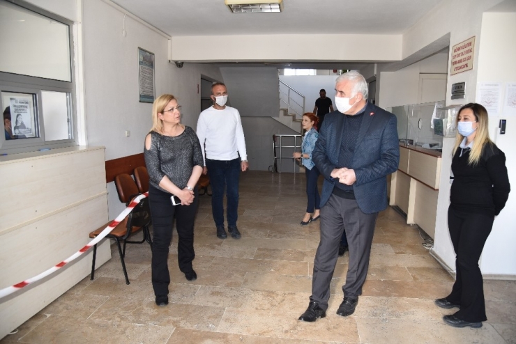 Manisa’da Defin İşlemlerinde Korona Virüs Tedbiri