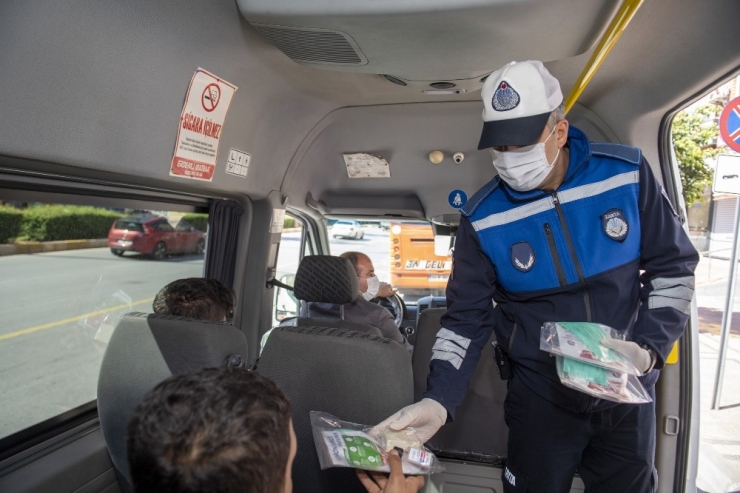 Mersin’de Fazla Yolcu Alan Toplu Taşıma Araçlarına Ceza