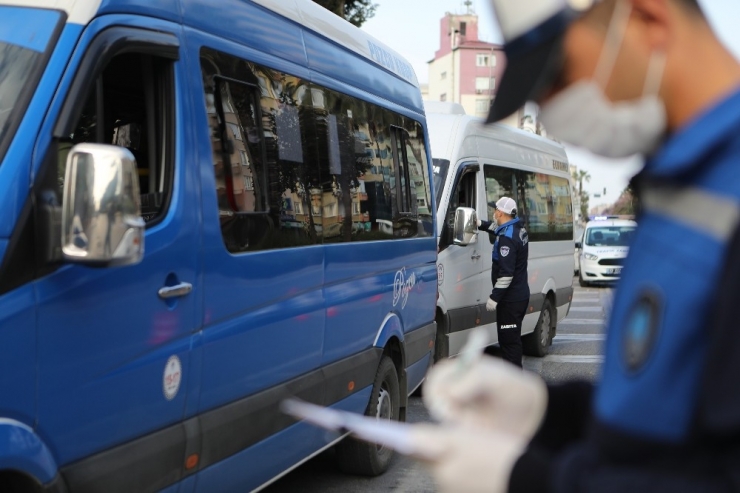 Mersin’de Fazla Yolcu Alan Toplu Taşıma Araçlarına Ceza