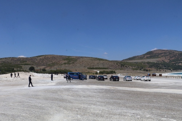 Salda Gölü’ndeki Çalışma Durduruldu, Sorumlular Hakkında İşlem Başlatıldı