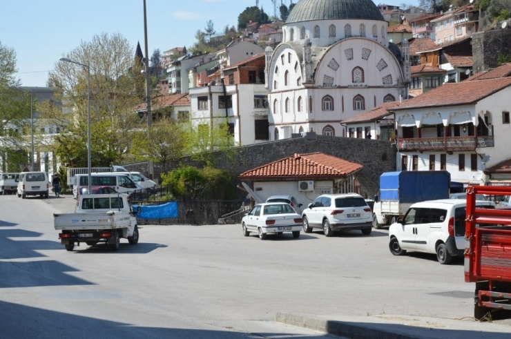 Minibüsten İndikten Sonra Dehşet Yaşadılar