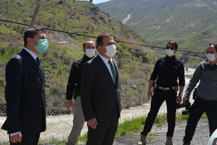 Vali Akbıyık: “Hakkari’de 10 Kişi Taburcu Oldu”