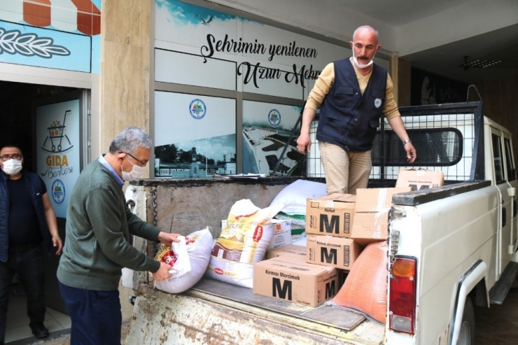 Aşevine Destekler Artarak Sürüyor