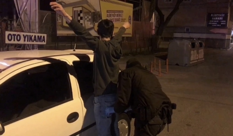 Ehliyetsiz Trafiğe Çıkan 20 Yaş Altı Gençler: “Ceza Yiyeceğimizi Biliyorduk”