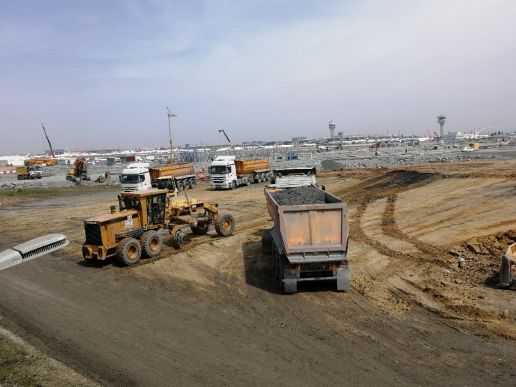 Pandemi Hastanesinin Zemin Beton Dökme İşlemi Bitirildi