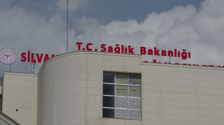 Silvan’da Biri Hemşire 8 Kişinin Korona Virüs Testi Pozitif Çıktı