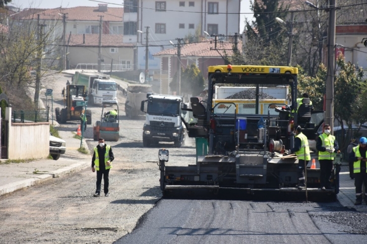 Türbe Caddesinde Alt Yapı Çalışmaları Tamamlandı