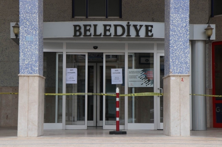 Gülşehir Belediyesi, İş Yerini Kapalı Tutan Esnafa 750 Tl Destek Veriyor