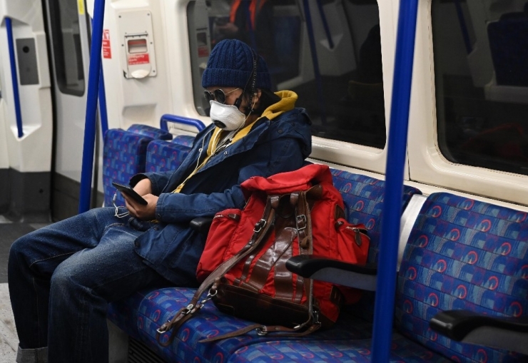 İngiltere’de Binden Fazla Bakım Evi Çalışanında Korona Virüs Tespit Edildi