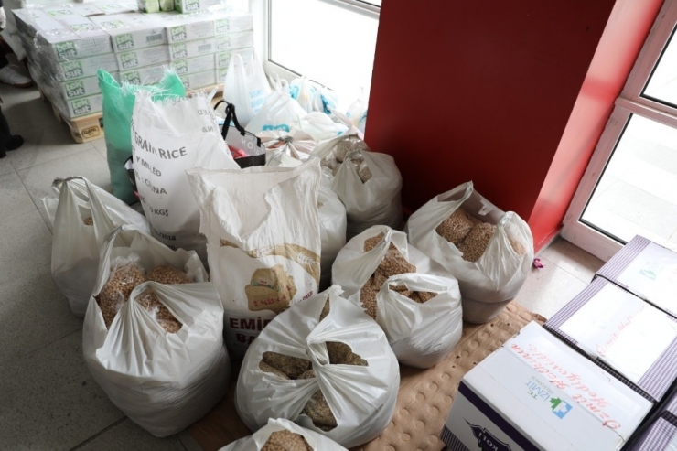 İzmit Belediyesi Dayanışma Platformu Büyüyor