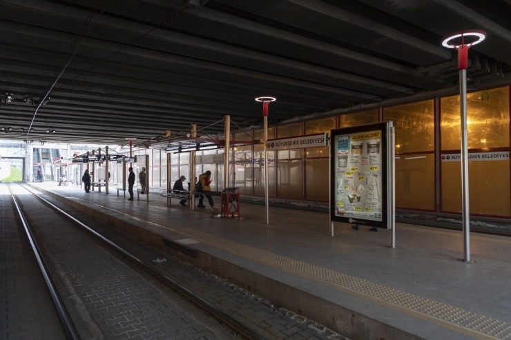 Kayseri Büyükşehir Belediyesi: “850 Halk Otobüs Şoförü Karantinada“