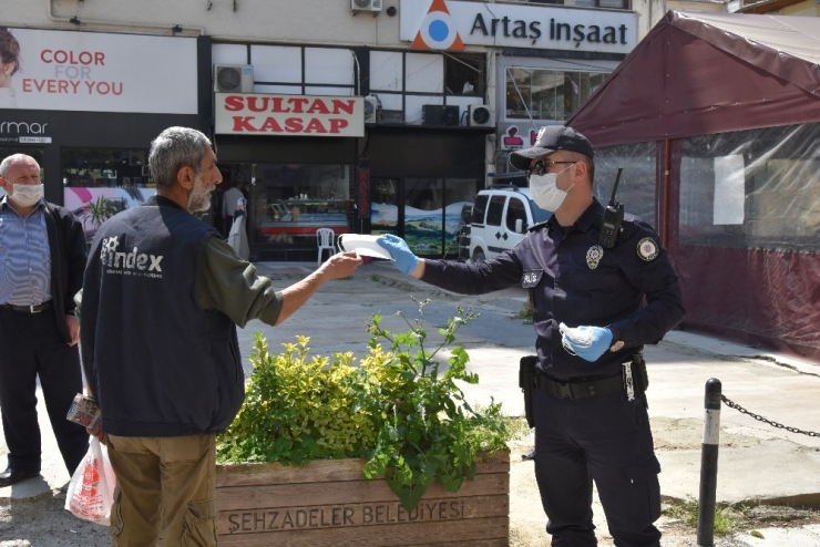 Vali Deniz, Trafiğe Kapatılan Caddede İncelemelerde Bulundu