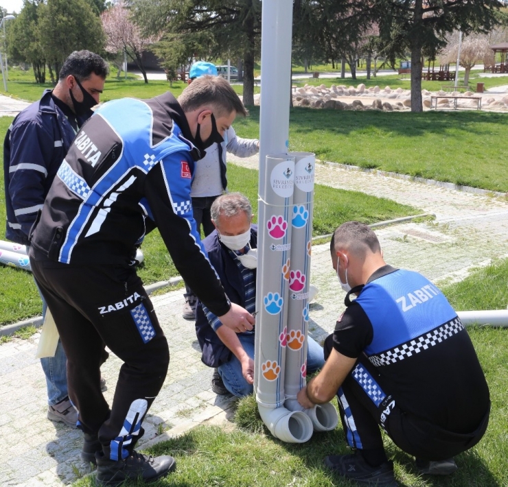 Sivrihisar’da Sokak Hayvanları İçin Beslenme Alanları Oluşturuldu