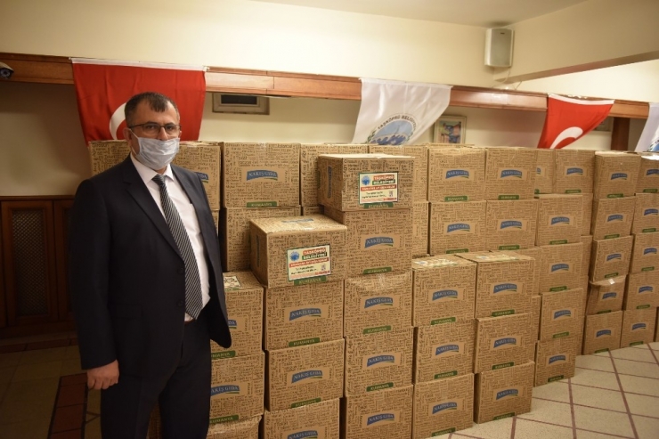 Taşköprü Belediyesi’nden 1500 Aileye Gıda Kolisi Yardımı