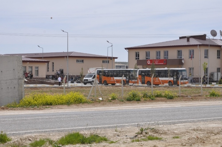 Mahkumların Tahliye Sevinci