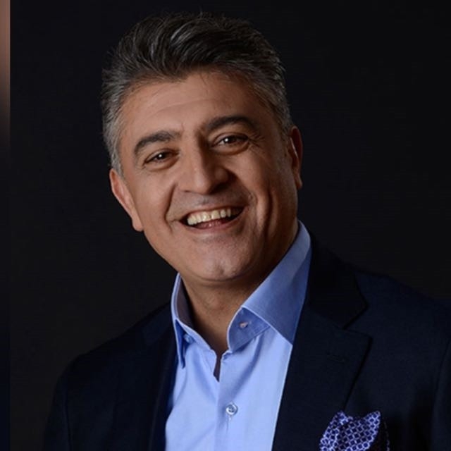 Tuncelili İş Adamı 62 Aileye Destek Paketi Gönderdi