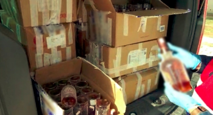 Antalya’da 300 Litre Kaçak İçki Ele Geçirildi