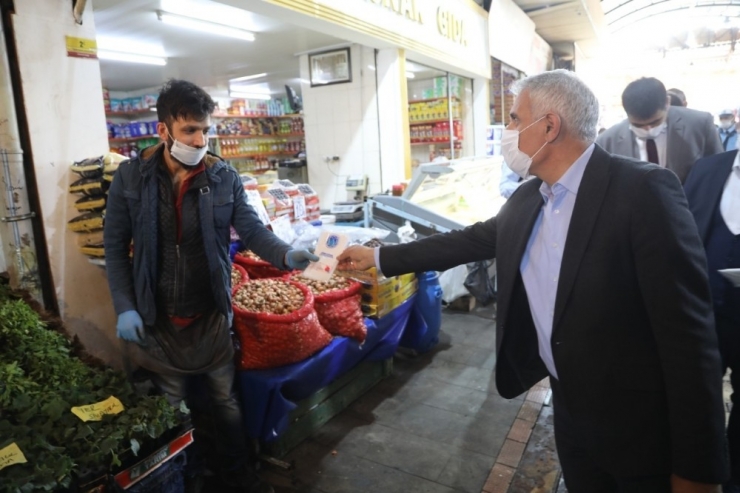 Güder’den Esnafa Maske