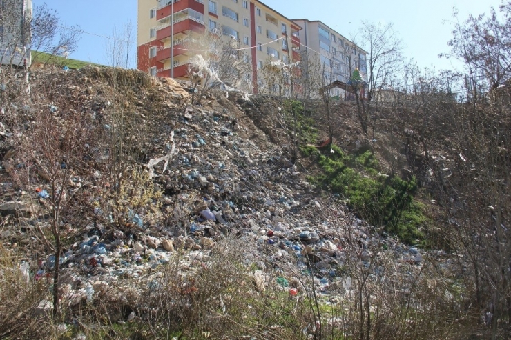 Bitlis Belediyesinin Çalışmaları Devam Ediyor