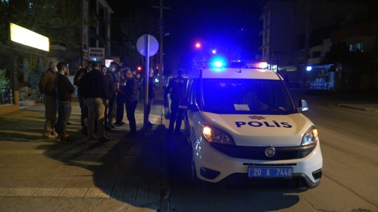 Denizli’de İki Aile Arasındaki Kavga Mahalleyi Savaş Alanına Çevirdi