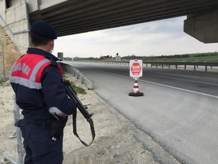 Şehre Kaçak Girişlere Jandarmadan Geçit Yok