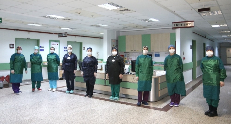 2 Bin 500 Kişilik Sağlık Ordusuyla Bölgeye Hizmet Veriyor
