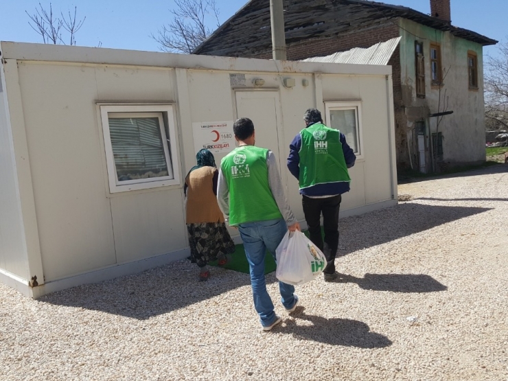 Elazığ’da 5 Bin Aileye Ramazan Yardımı