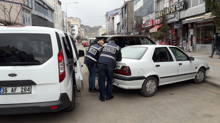 Kars’ta Polislerden Yoğun Korona Virüs Mesaisi