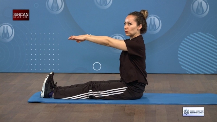 Sincan Belediyesi Kadınlara Evde Spor Hizmeti Sunuyor