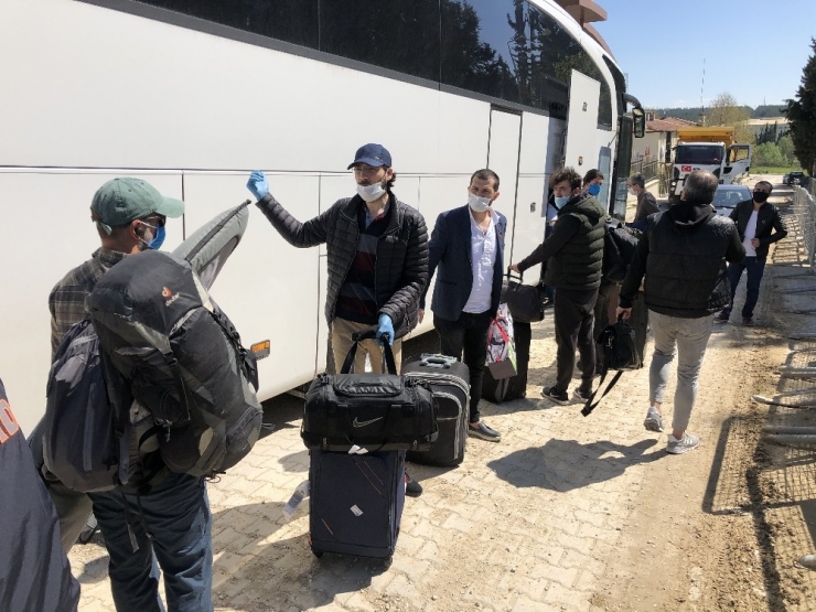 Bursa’da Karantina Yurtları Tahliye Edilmeye Devam Ediyor