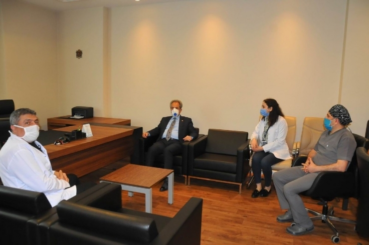 Başkan Akkaya’dan Sağlıkçılara Teşekkür Ziyareti