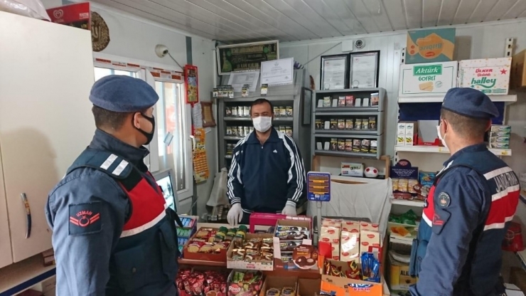 Ankara’da Jandarmadan Market Ve Pazar Yeri Denetimleri