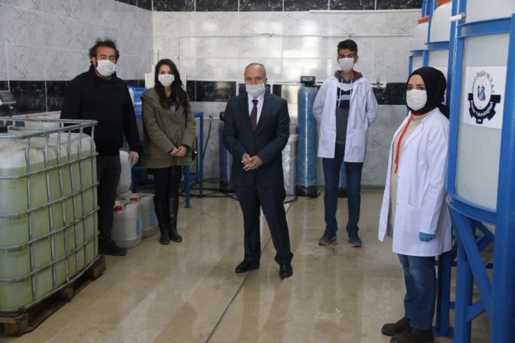 96 Bin Tl’ye Mal Olan Atölyede Günde 6 Ton Dezenfektan Üretilecek