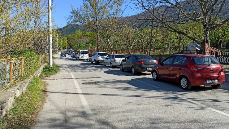 Korona Devrinde Su Savaşı Gibi Kuyruk