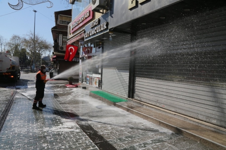 Eyüpsultan’da Dezenfeksiyon Çalışmaları Sürüyor