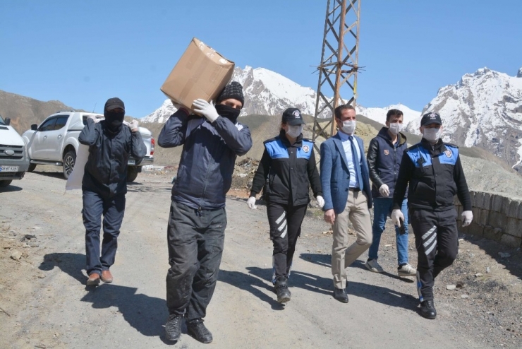 “Vefa Sosyal Destek Grubu” Gönüllere Dokunmaya Devam Ediyor