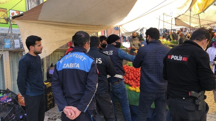 Pazarda Maske Takmayanlara Ceza Yağdı