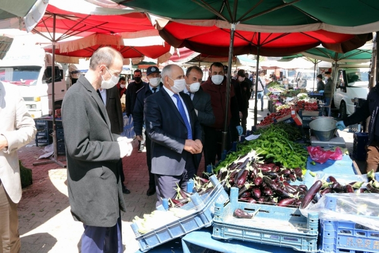 Yahyalı İlçe Pazarında Sıkı Denetim