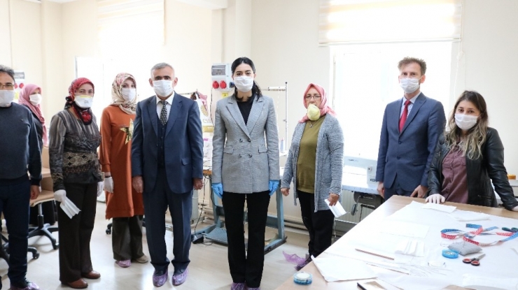 Bu İlçede Kimse Maskesiz Kalmayacak