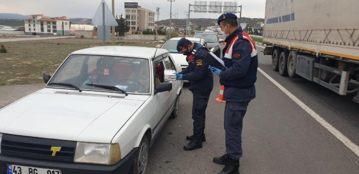 Kütahya Valiliği 70 Bin Adet Maske Dağıtacak