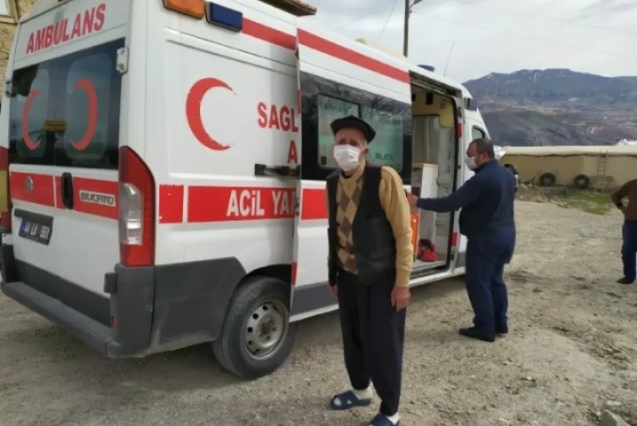 73 Yaşındaki Koah Hastası Korona Virüsü Yendi