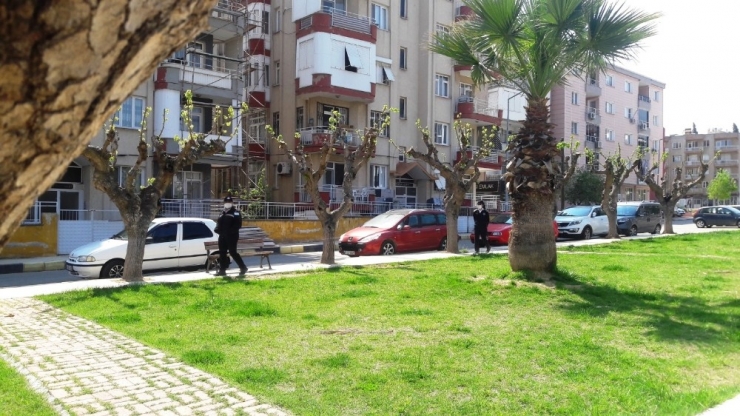 Güvenlikçiler Görev Başında