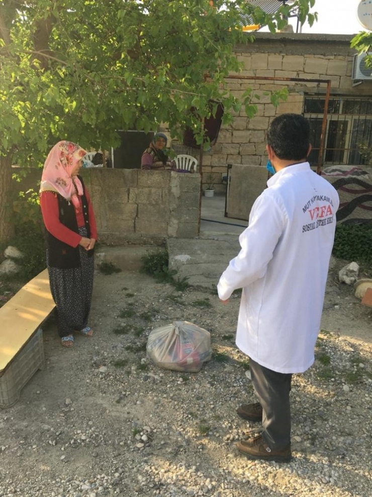 Sosyal Yardımlaşma Vakfı, Korona Virüsten Etkilenenler İçin Seferber Oldu