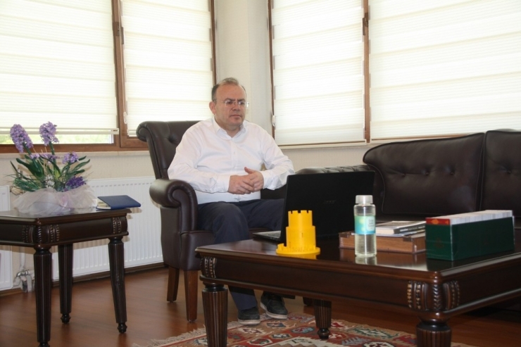 Sosyal Yardımlaşma Vakfı, Korona Virüsten Etkilenenler İçin Seferber Oldu